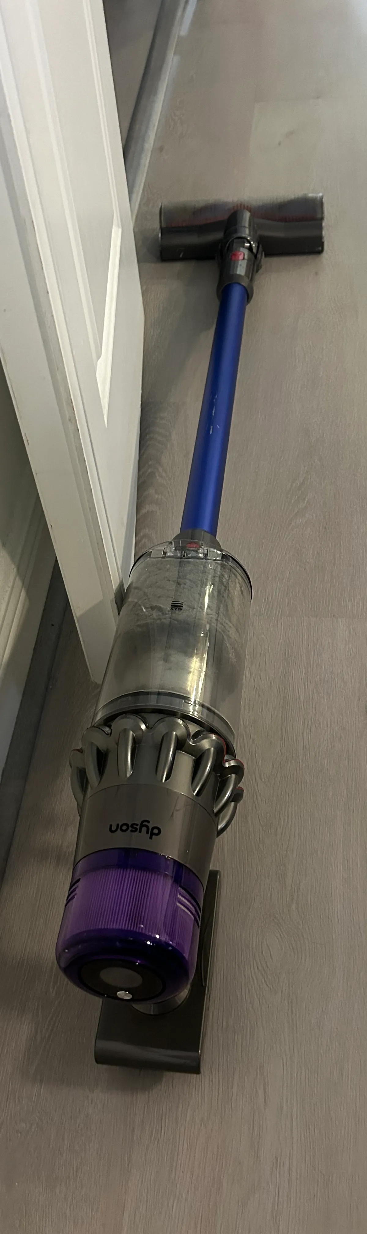 Vacuum — photo 1 of 1
